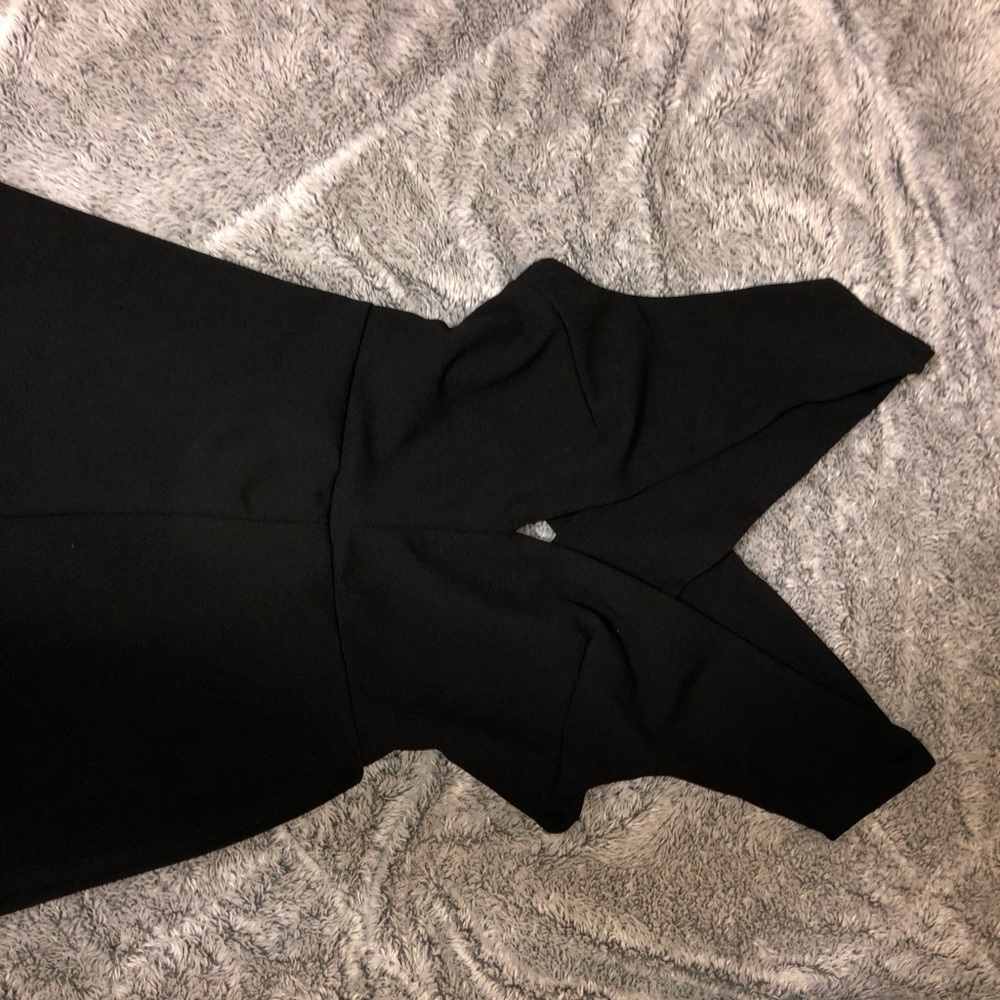 Black jumpsuit NWOT - Picture 2 of 5